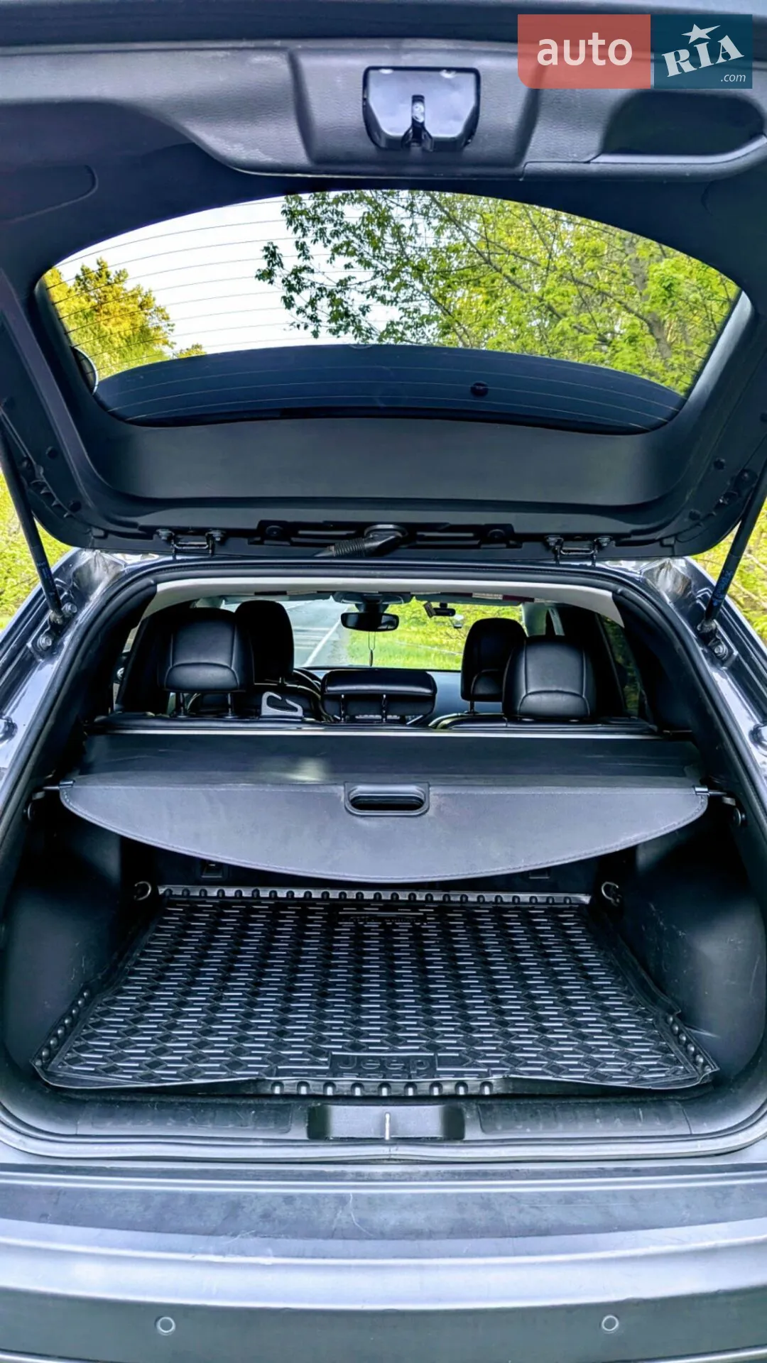 2018 Jeep Cherokee - мініатюра 29