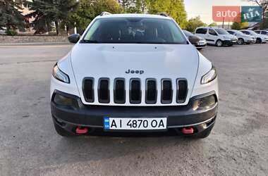 Внедорожник / Кроссовер Jeep Cherokee 2015 в 
