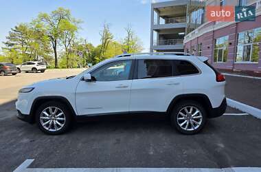 Позашляховик / Кросовер Jeep Cherokee 2016 в 
