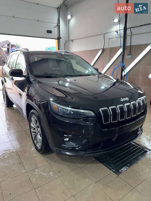 Внедорожник / Кроссовер Jeep Cherokee 2019 в 