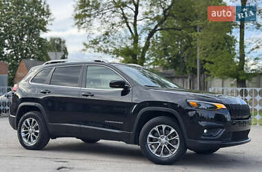 Внедорожник / Кроссовер Jeep Cherokee 2019 в 