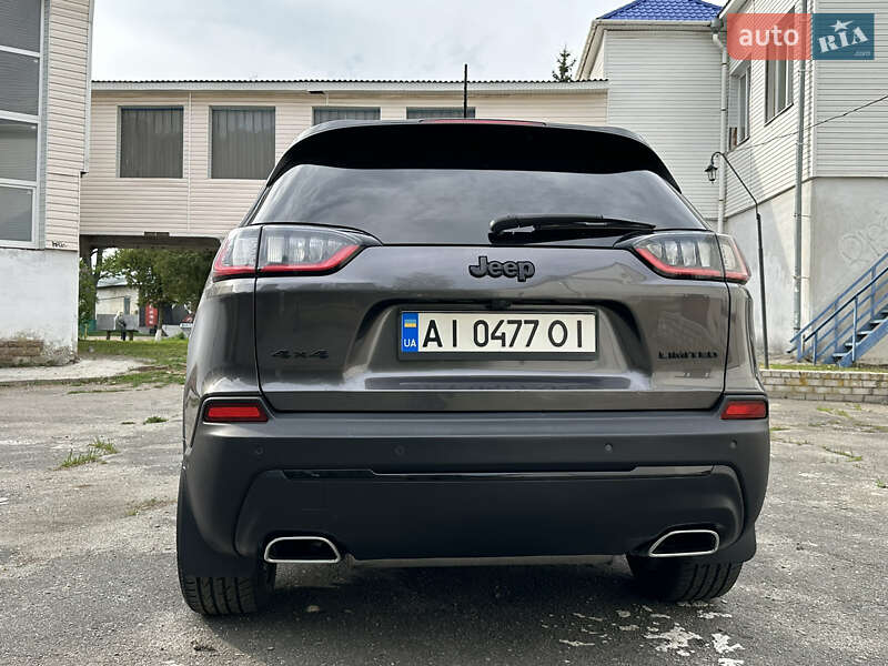 Внедорожник / Кроссовер Jeep Cherokee 2020 в Киеве