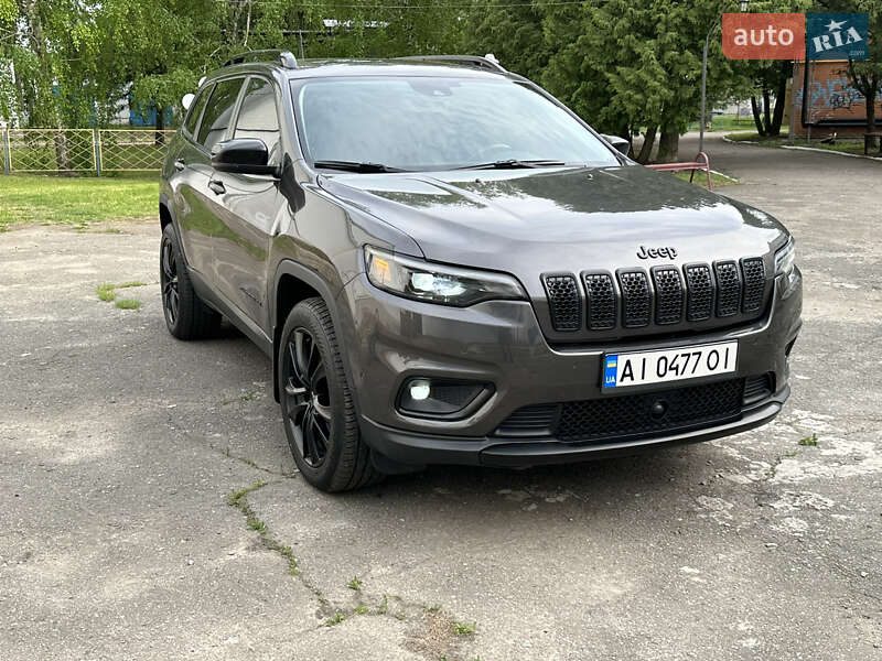 Внедорожник / Кроссовер Jeep Cherokee 2020 в Киеве