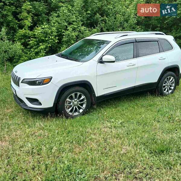 Внедорожник / Кроссовер Jeep Cherokee 2018 в Близнюках