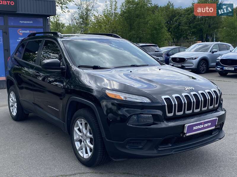 Позашляховик / Кросовер Jeep Cherokee 2015 в Дніпрі