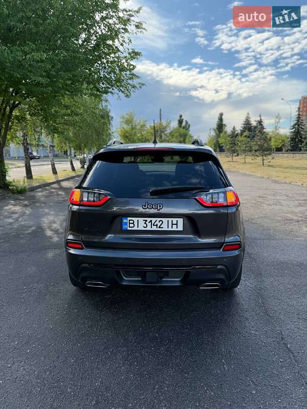 Позашляховик / Кросовер Jeep Cherokee 2019 в Кременчуці