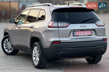 Внедорожник / Кроссовер Jeep Cherokee 2020 в 