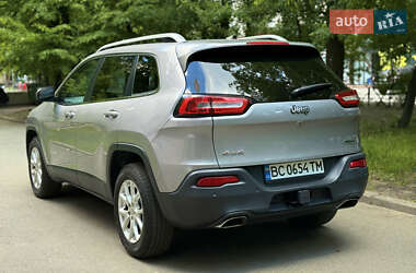 Позашляховик / Кросовер Jeep Cherokee 2017 в 