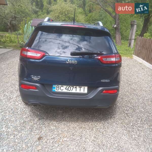Внедорожник / Кроссовер Jeep Cherokee 2017 в Сколе