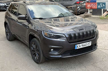 Внедорожник / Кроссовер Jeep Cherokee 2019 в 