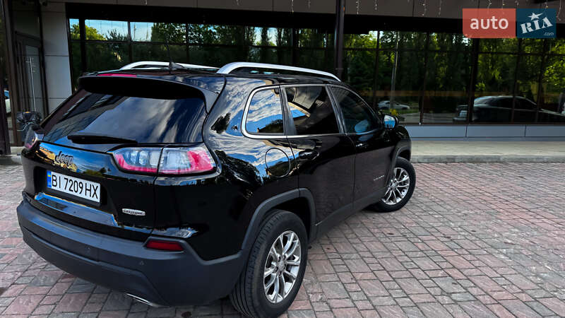 Внедорожник / Кроссовер Jeep Cherokee 2018 в Полтаве