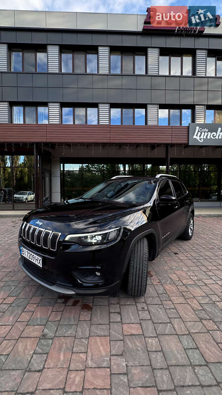 Внедорожник / Кроссовер Jeep Cherokee 2018 в Полтаве