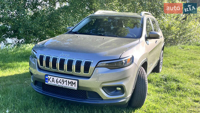 Jeep Cherokee 2020
