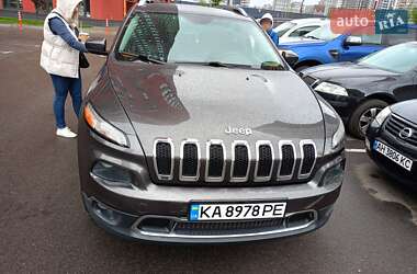 Позашляховик / Кросовер Jeep Cherokee 2013 в 