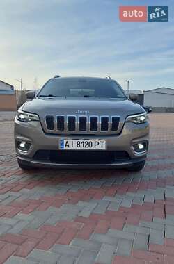 Внедорожник / Кроссовер Jeep Cherokee 2018 в 