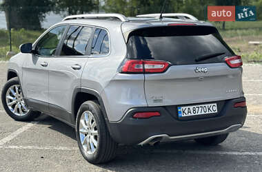 Внедорожник / Кроссовер Jeep Cherokee 2014 в 