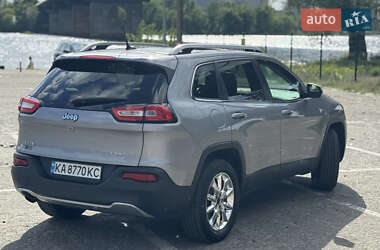 Внедорожник / Кроссовер Jeep Cherokee 2014 в 