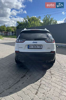 Внедорожник / Кроссовер Jeep Cherokee 2018 в 