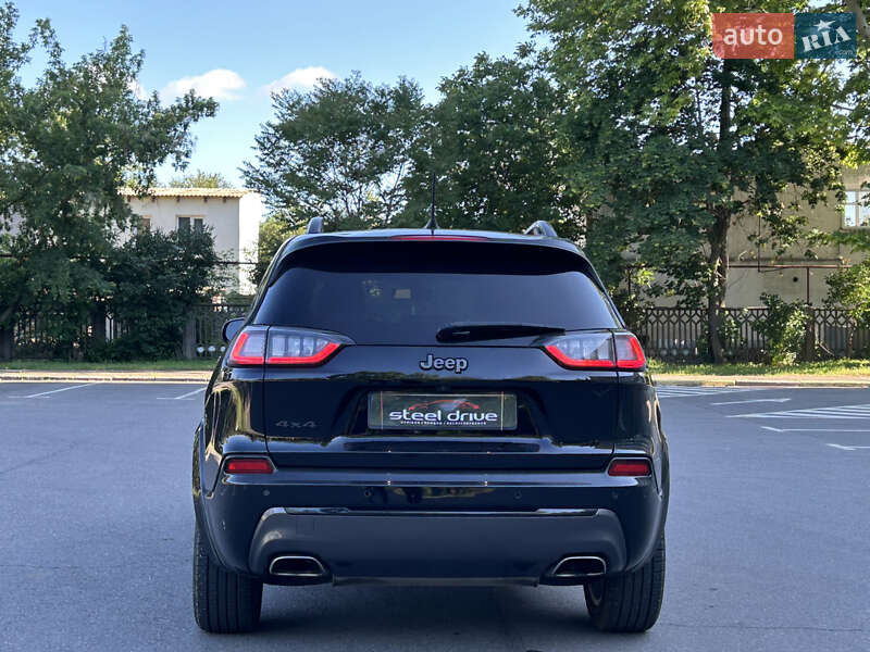 Внедорожник / Кроссовер Jeep Cherokee 2018 в Николаеве