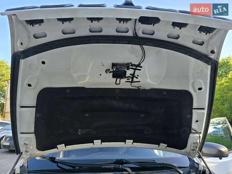 Позашляховик / Кросовер Jeep Cherokee 2017 в Запоріжжі фото 7 Позашляховик / Кросовер Jeep Cherokee 2017 в Запоріжжі