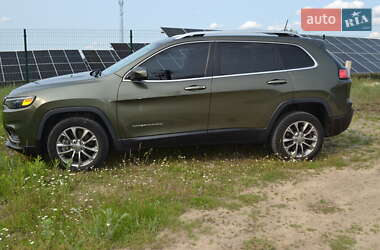 Позашляховик / Кросовер Jeep Cherokee 2018 в 