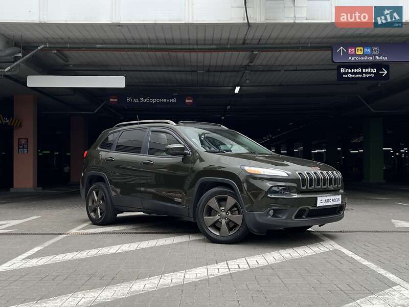 Jeep Cherokee 2016