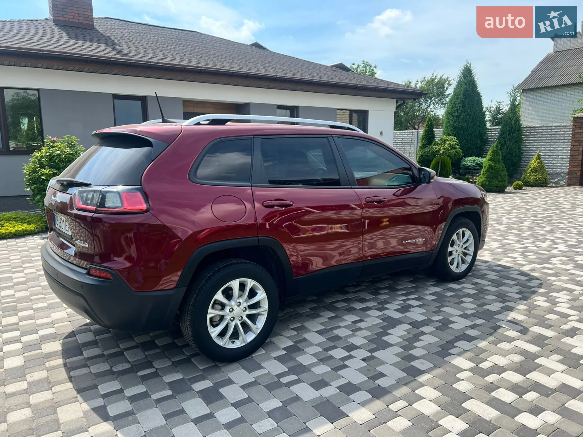 2020 Jeep Cherokee - мініатюра 6