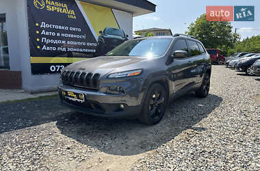 Позашляховик / Кросовер Jeep Cherokee 2017 в Івано-Франківську