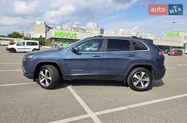Внедорожник / Кроссовер Jeep Cherokee 2020 в 
