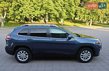Внедорожник / Кроссовер Jeep Cherokee 2019 в 
