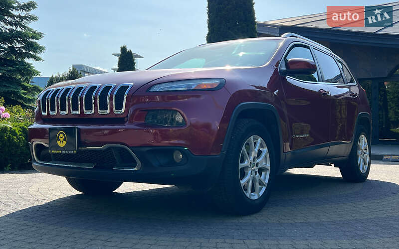 Внедорожник / Кроссовер Jeep Cherokee 2016 в Львове