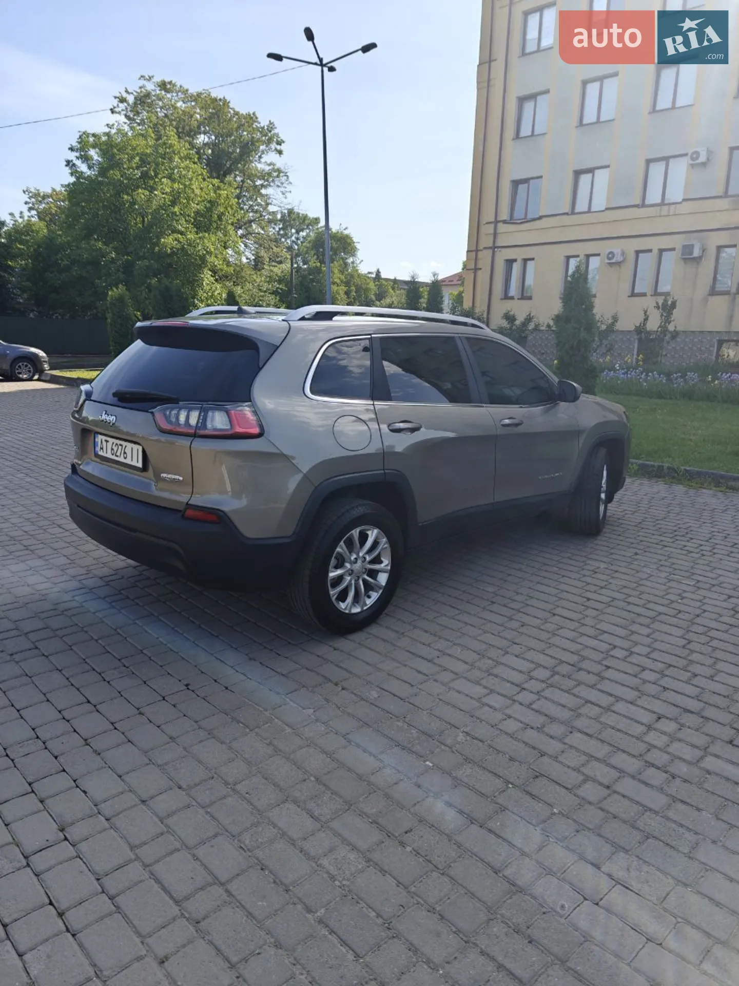 2018 Jeep Cherokee - мініатюра 4