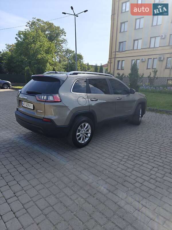 Внедорожник / Кроссовер Jeep Cherokee 2018 в Коломые