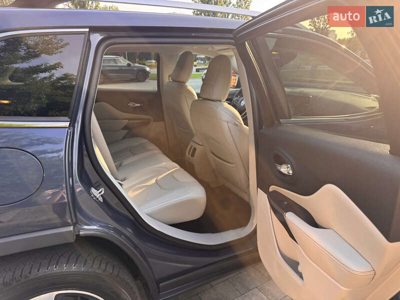 Внедорожник / Кроссовер Jeep Cherokee 2019 в Виннице фото 30 Внедорожник / Кроссовер Jeep Cherokee 2019 в Виннице