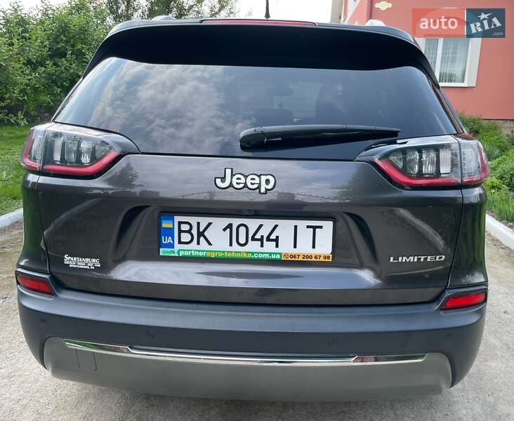 Позашляховик / Кросовер Jeep Cherokee 2019 в Рівному
