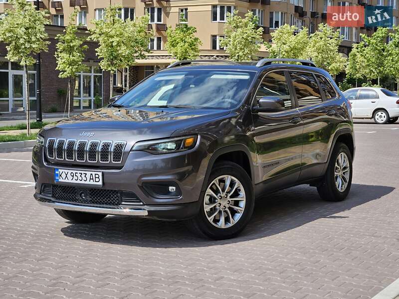 Позашляховик / Кросовер Jeep Cherokee 2021 в Києві