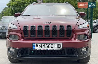 Внедорожник / Кроссовер Jeep Cherokee 2018 в 