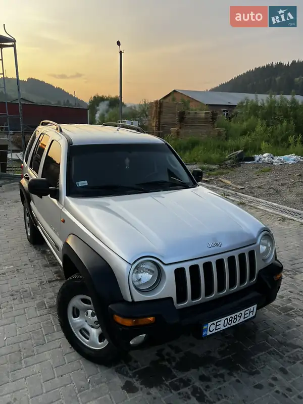 Jeep Cherokee 2004