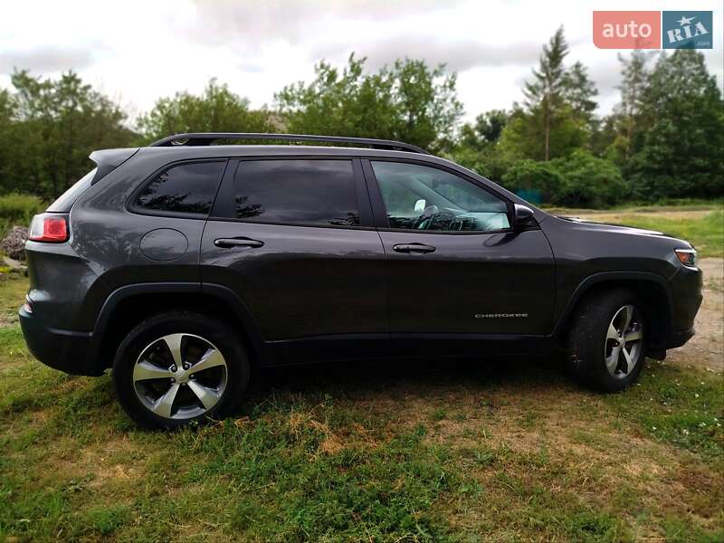 Внедорожник / Кроссовер Jeep Cherokee 2022 в Новой Водолаге фото 3 Внедорожник / Кроссовер Jeep Cherokee 2022 в Новой Водолаге