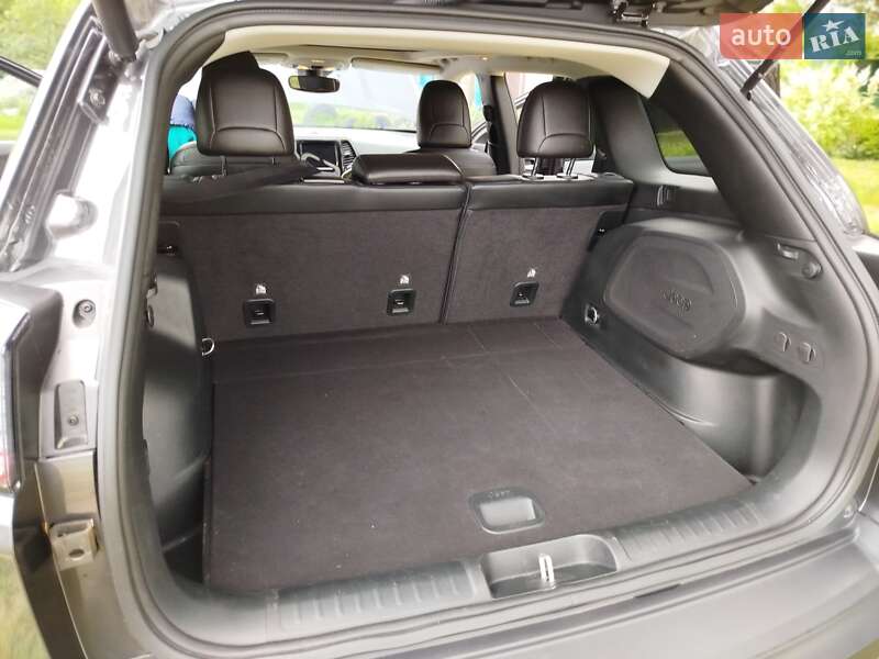 Внедорожник / Кроссовер Jeep Cherokee 2022 в Новой Водолаге фото 14 Внедорожник / Кроссовер Jeep Cherokee 2022 в Новой Водолаге