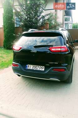 Внедорожник / Кроссовер Jeep Cherokee 2013 в 