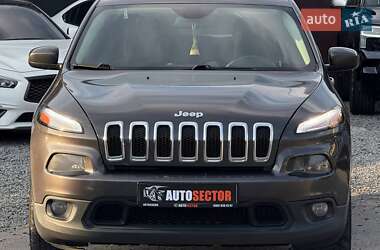 Внедорожник / Кроссовер Jeep Cherokee 2016 в 
