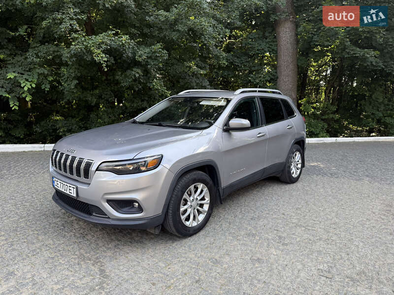 Внедорожник / Кроссовер Jeep Cherokee 2018 в 