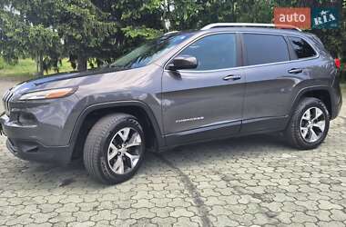 Внедорожник / Кроссовер Jeep Cherokee 2014 в 