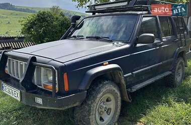 Внедорожник / Кроссовер Jeep Cherokee 2001 в 