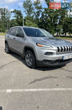 Внедорожник / Кроссовер Jeep Cherokee 2014 в Киеве