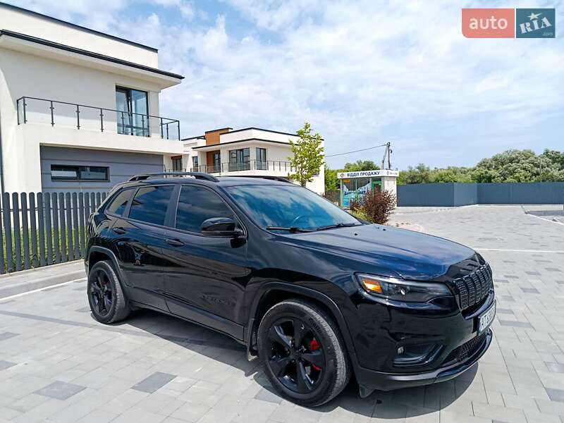 Внедорожник / Кроссовер Jeep Cherokee 2019 в Ивано-Франковске