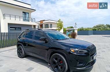 Внедорожник / Кроссовер Jeep Cherokee 2019 в 