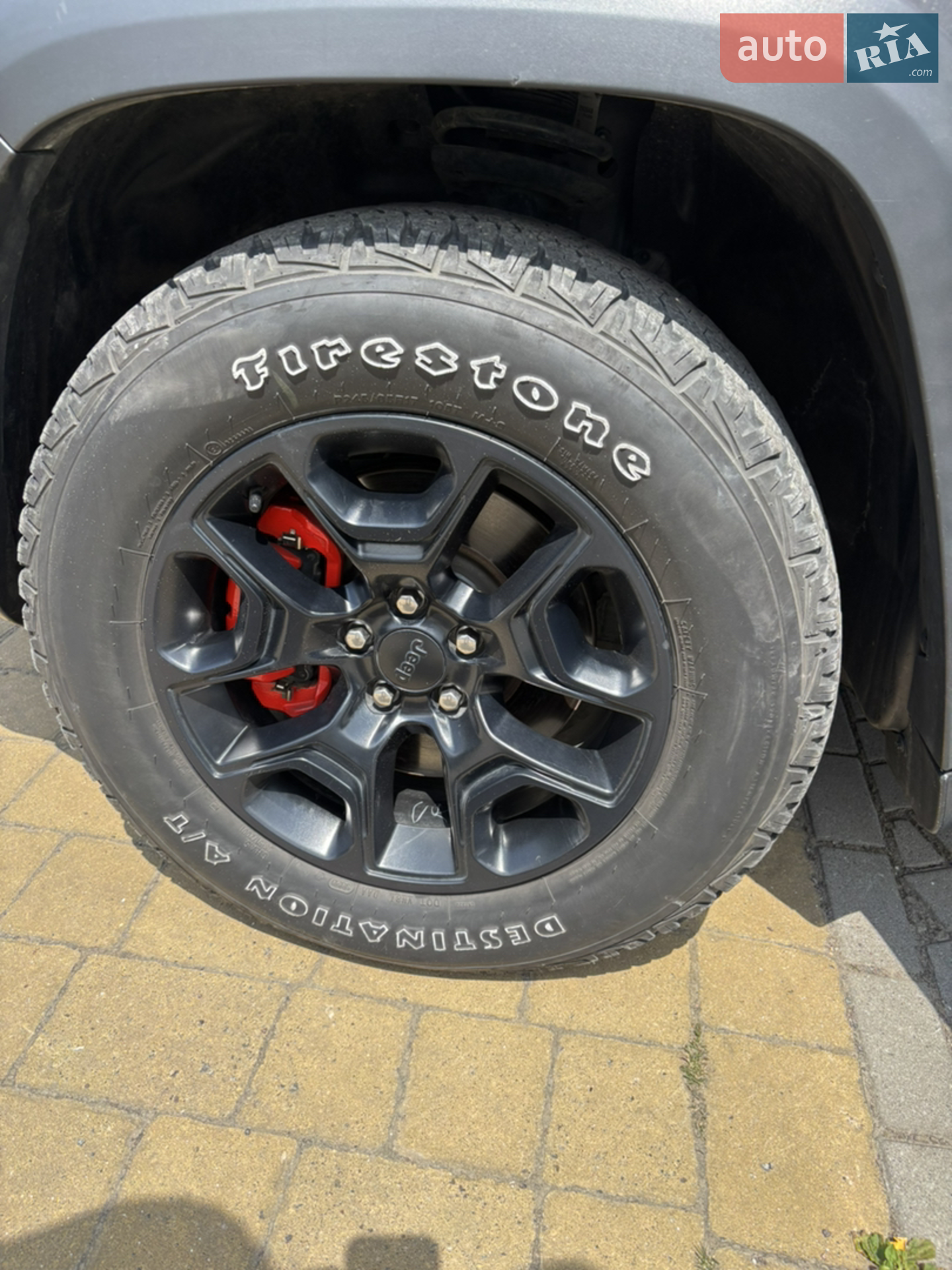 2020 Jeep Cherokee - мініатюра 25