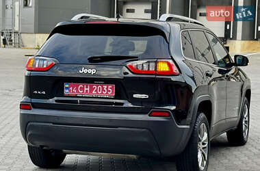 Позашляховик / Кросовер Jeep Cherokee 2020 в 